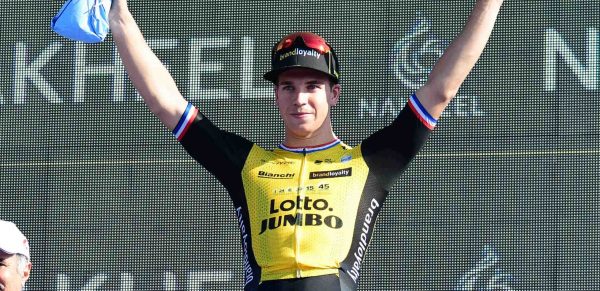 Dylan Groenewegen zegeviert in eerste rit Volta ao Algarve